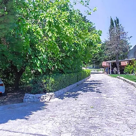 Tenuta Don Carmelo 4* Lizzanello